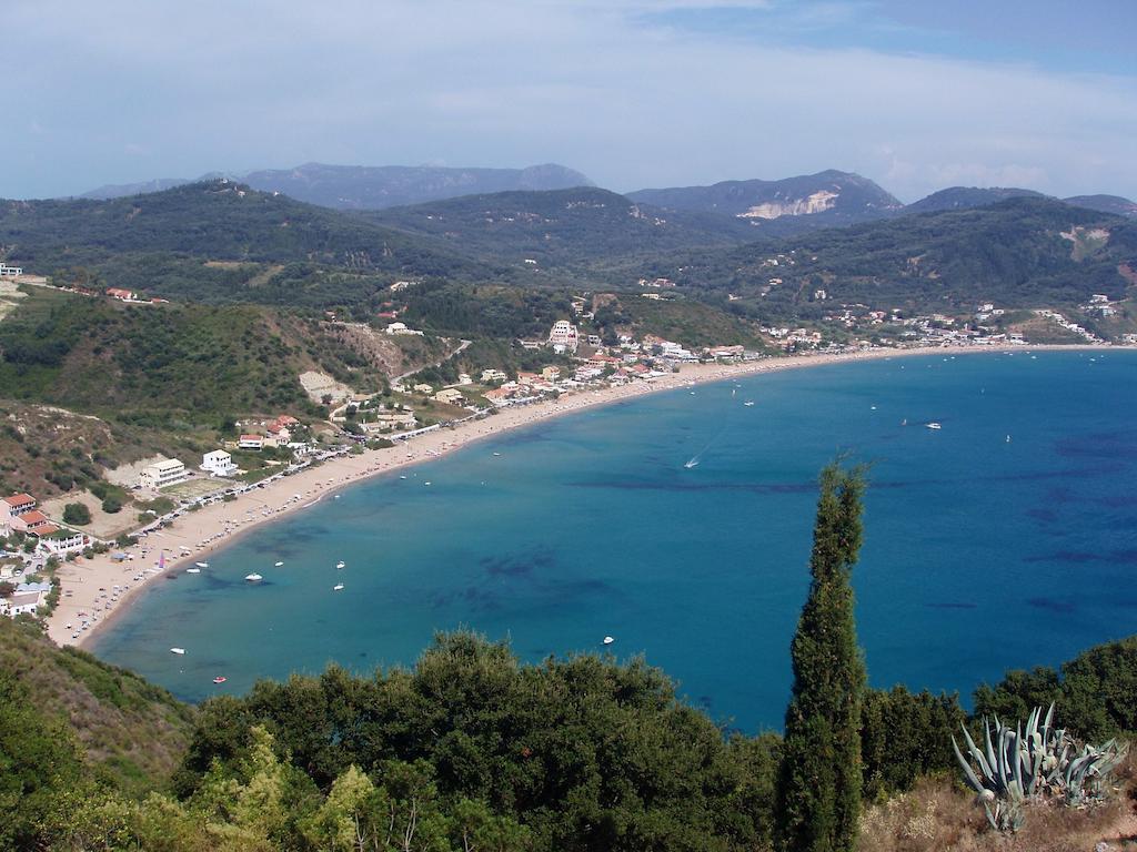 Апартаменты Kogeros Агиос-Георгиос-Пагон Экстерьер фото