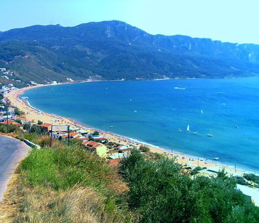 Апартаменты Kogeros Агиос-Георгиос-Пагон Экстерьер фото